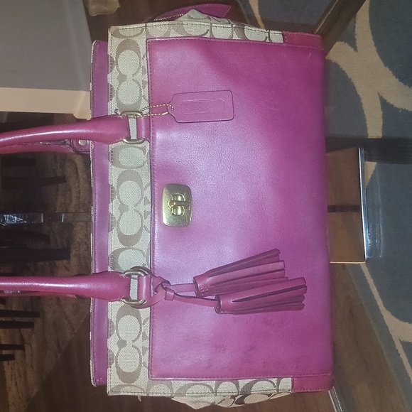 Coach Brooke Carryall Red and Tan Shoulder Bag - Picture 3 of 13